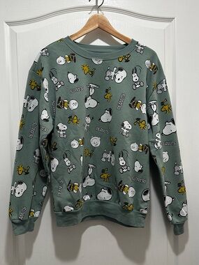 Peanuts All-Over Snoopy & Woodstock Crewneck Sweatshirt - Sage Green